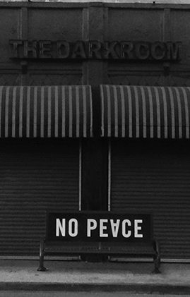 Black & White Photography - No Peace in the Dark Room